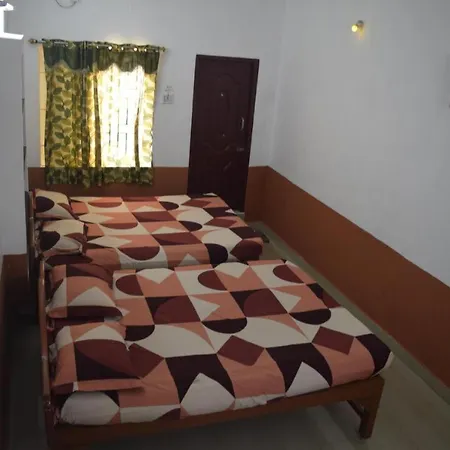 Velanganni Vinodth Homestay Exterior photo