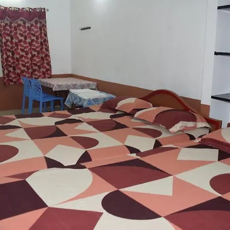 Velanganni Vinodth Homestay Exterior photo